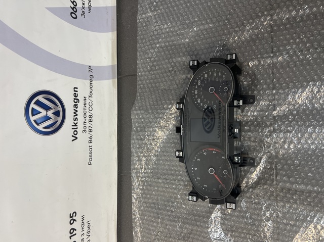 Приборная доска 5NA920850B VAG