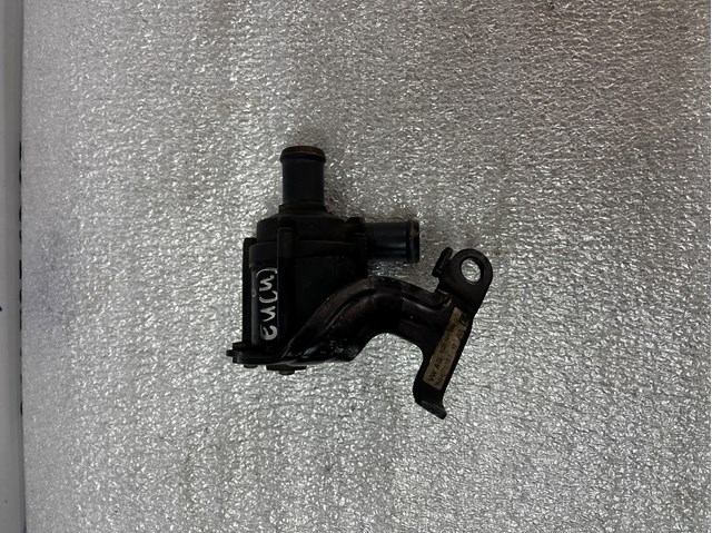 Водяной насос охлаждения электрический дополнительный 5Q0965561B VAG