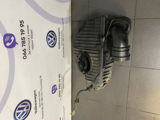 Коробка фильтра 7P0129607 VAG