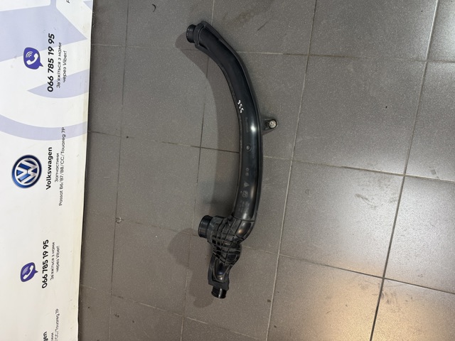 Шланг интеркуллера 7P0145792 VAG