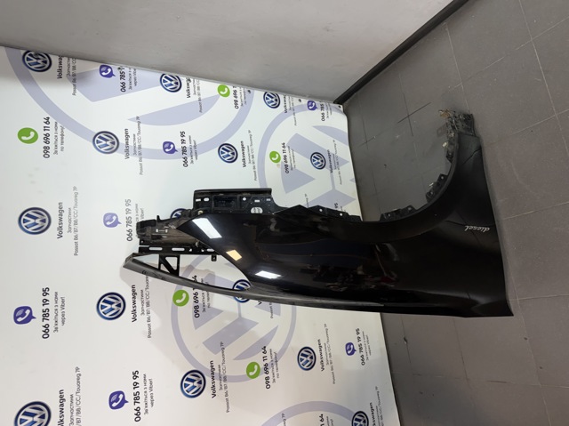 7P5821252 PORSCHE купить в Николаев