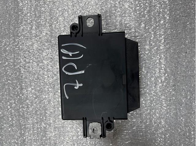 7P6919475 Модуль управления (ЭБУ) парктроником купить Черкассы