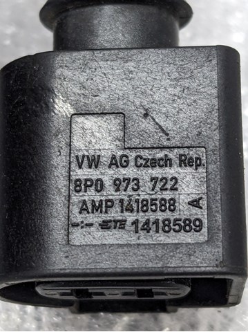 8P0973722 VAG Разъем (фишка) противотуманной фары купить в Запорожье