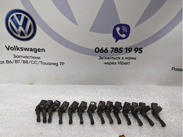 Датчик ABS задний правый WHT003858 VAG