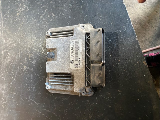 03L906018C VAG Блок управления двигателем купить в Запорожье
