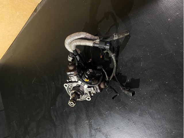 Насос топливный высокого давления 059130755S VAG