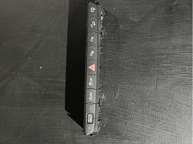 4M0925301B Блок кнопок центральной консоли купить Харьков