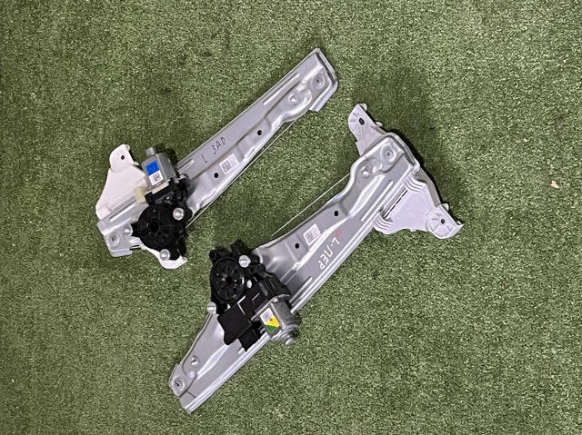 HYUNDAI 82402GI010 в наличии Павлоград
