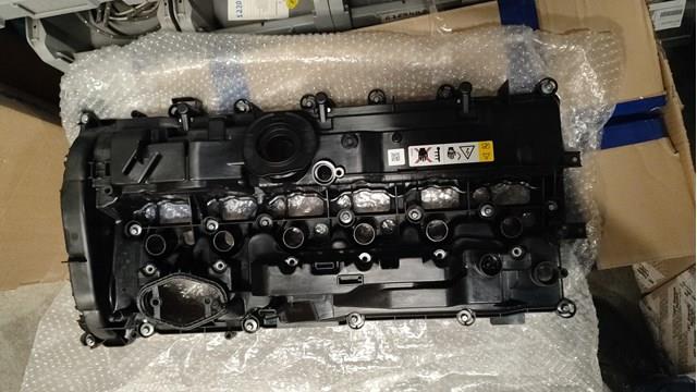 BMW 11128680024 Крышка клапанная в наличии Украина