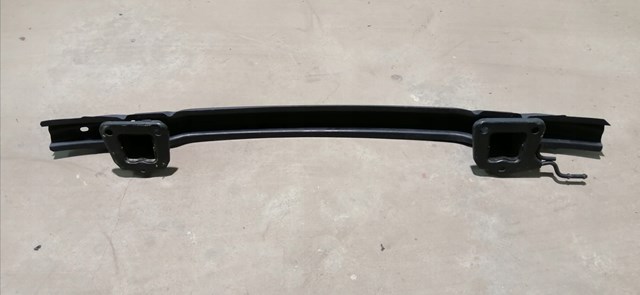Балка бампера заднего 51127058467 BMW