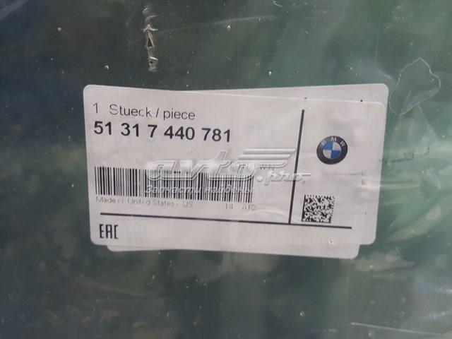 Ветровое стекло 51317440781 BMW