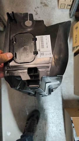 Воздуховоды системы охлаждения двигателя 51747383766 BMW