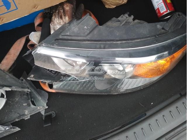 921011U200 HYUNDAI Фара левая купить в Винница