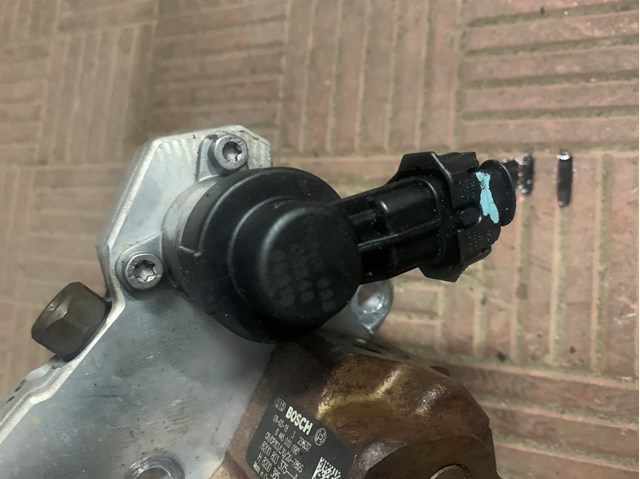 0928400635 BOSCH Клапан редукционный купить в Львов