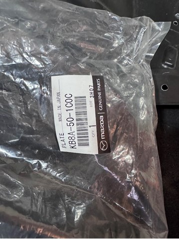 KB8A501C0C Нижний дефлектор радиатора купить Каменское