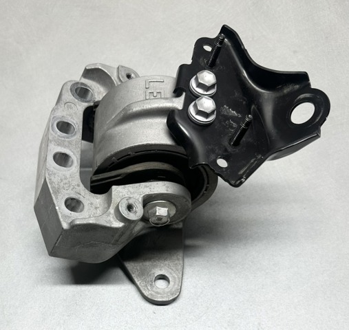 TOYOTA 12306F0010 в наличии Черкассы