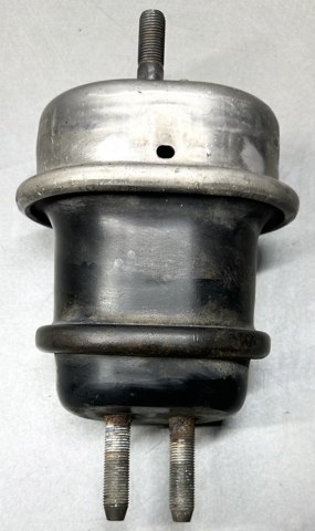 Подушка двигателя левая/правая 1236138270 TOYOTA