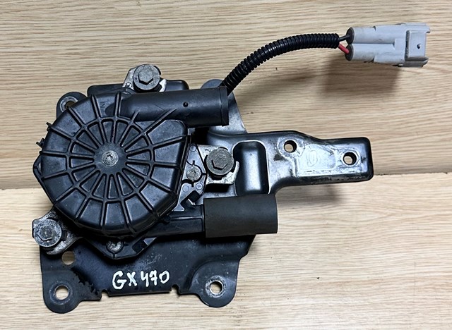 Компрессор 176000F010 TOYOTA