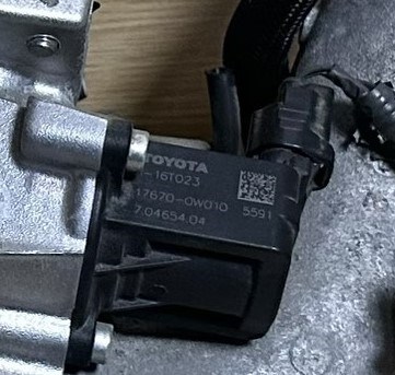 Клапан рециркуляции наддувочного воздуха турбины 176700W010 TOYOTA
