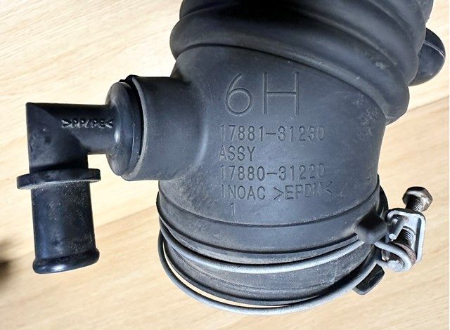 TOYOTA 1788131230 в наличии Чернигов