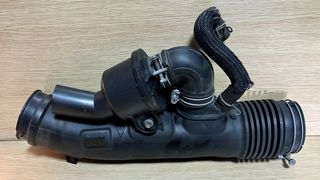 TOYOTA 1789831010 в наличии Запорожье