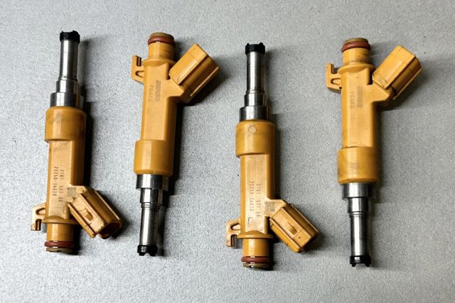 Форсунки Лексус РХ 450H/350L/200T