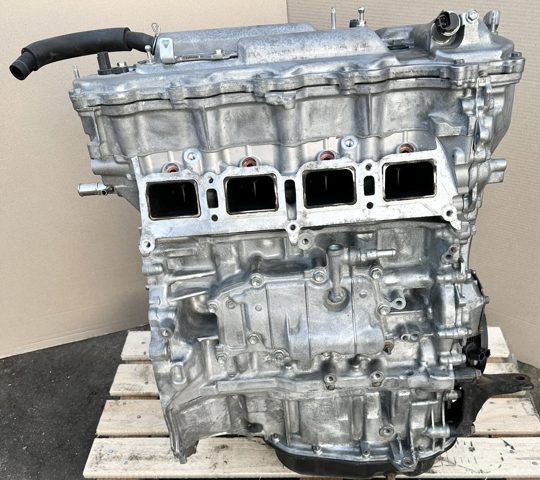 TOYOTA 2ARFXE Двигатель в сборе в наличии Черновцы