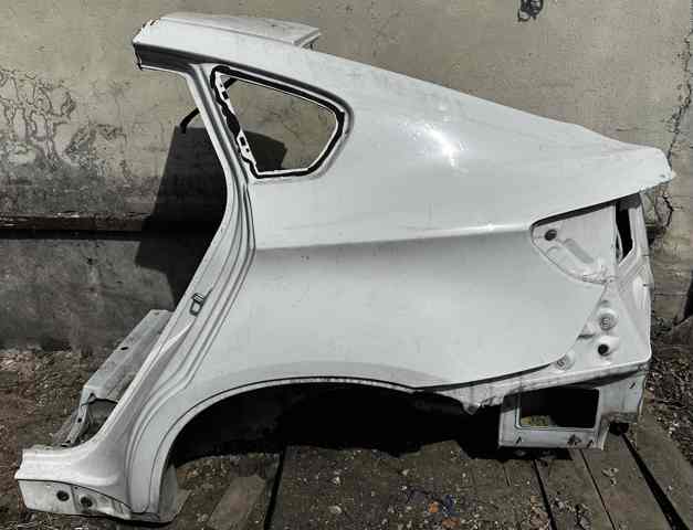 Боковая часть задняя левая 41217182715 BMW