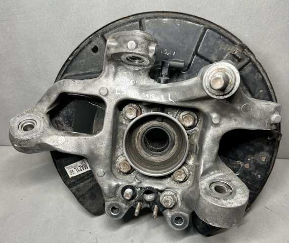 Цапфа поворотная левая 4230550100 TOYOTA