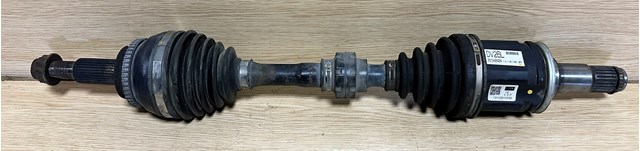Привод передний левый 4342033320 TOYOTA