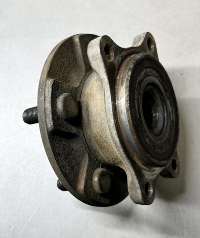 TOYOTA 4355050061 Передняя ступица в наличии Каменское