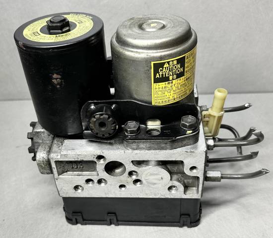 Блок управления ABS 4451030260 TOYOTA