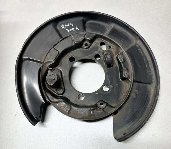 Пыльник тормозного диска заднего правый 4650342040 TOYOTA