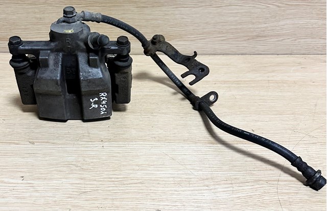 Задний правый суппорт 4783048110 TOYOTA