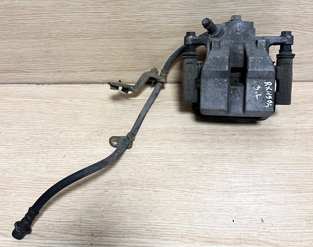 Суппорт тормозной левый задний 4785048110 TOYOTA