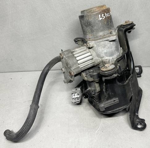 Компрессор подкачки амортизаторов 4891450030 TOYOTA