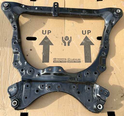 Подрамник передней подвески 5110006240 TOYOTA