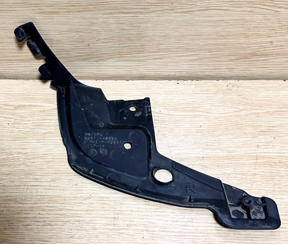 TOYOTA 5267142030 в наличии Черкассы