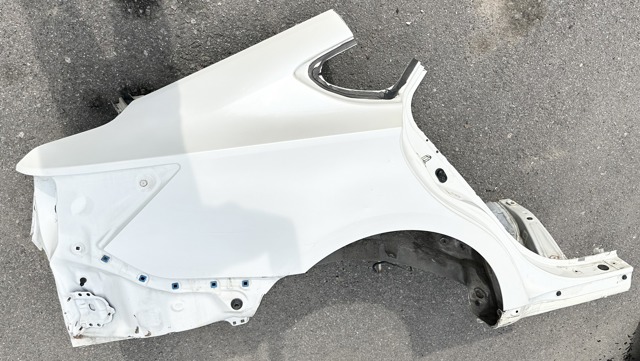 TOYOTA 6160107070 Крыло заднее правое в наличии Павлоград