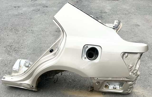 Крыло заднее 6160206120 TOYOTA