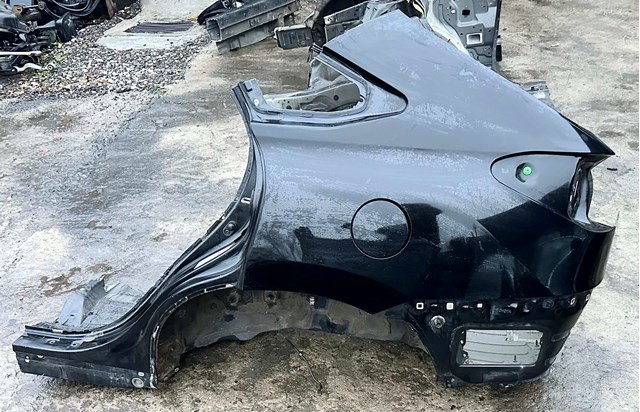 Боковая часть задняя левая 6161248101 TOYOTA