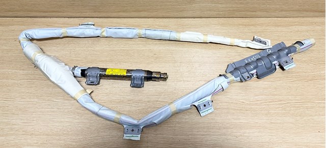 Подушка безопасности, сбоку правая 6217048050 TOYOTA