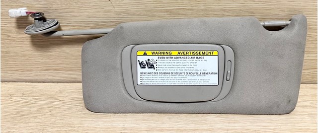 Козырек противосолнечный 743100E011A0 TOYOTA