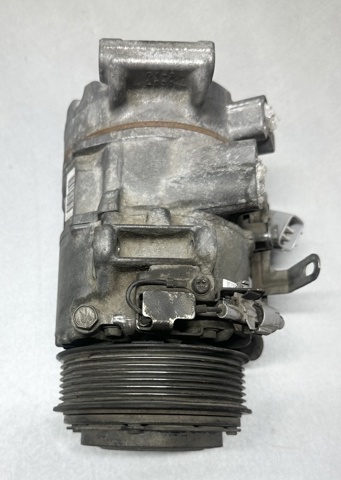 8832048120 TOYOTA Компрессор кондиционера купить в Львов