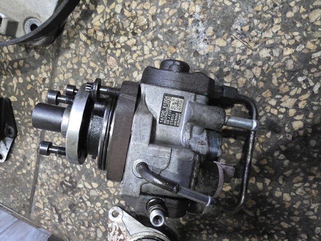 Насос топливный высокого давления (ТНВД) 16700EC00A NISSAN