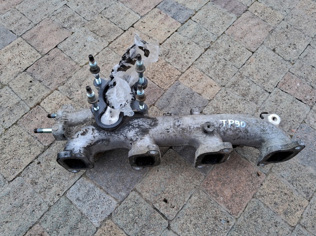 Впускной коллектор 1710167011 TOYOTA