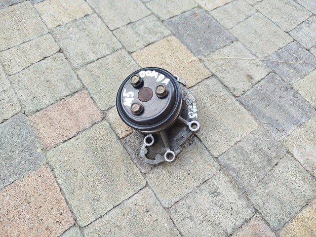 Шкив помпы водяного насоса 21051BX000 NISSAN