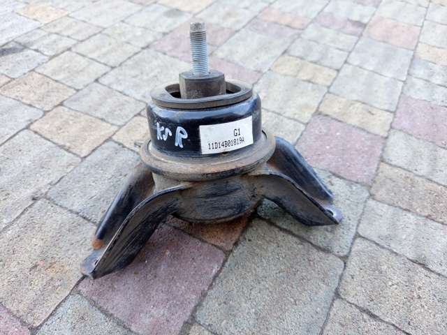 Правая опора ДВС Hyundai Tucson 2