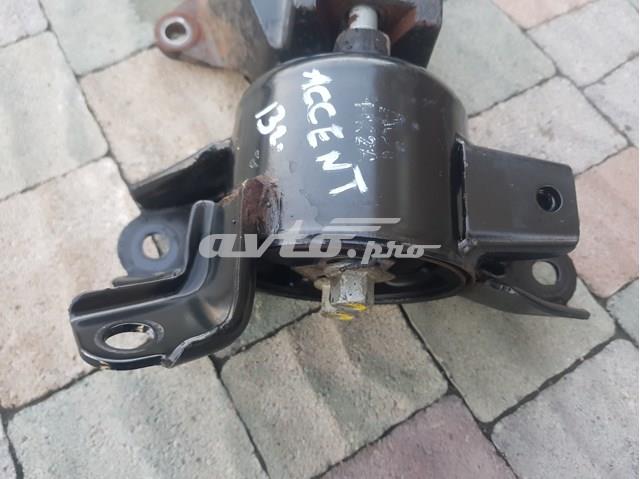 HYUNDAI 218301R050 Подушка (опора) двигателя задняя в наличии Украина