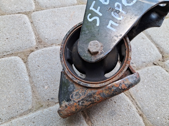 HYUNDAI 2191026200 Передняя опора двигателя в наличии Черкассы